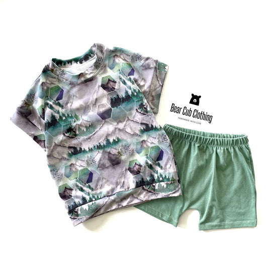 5t Mountain Dolman and Shorts Set